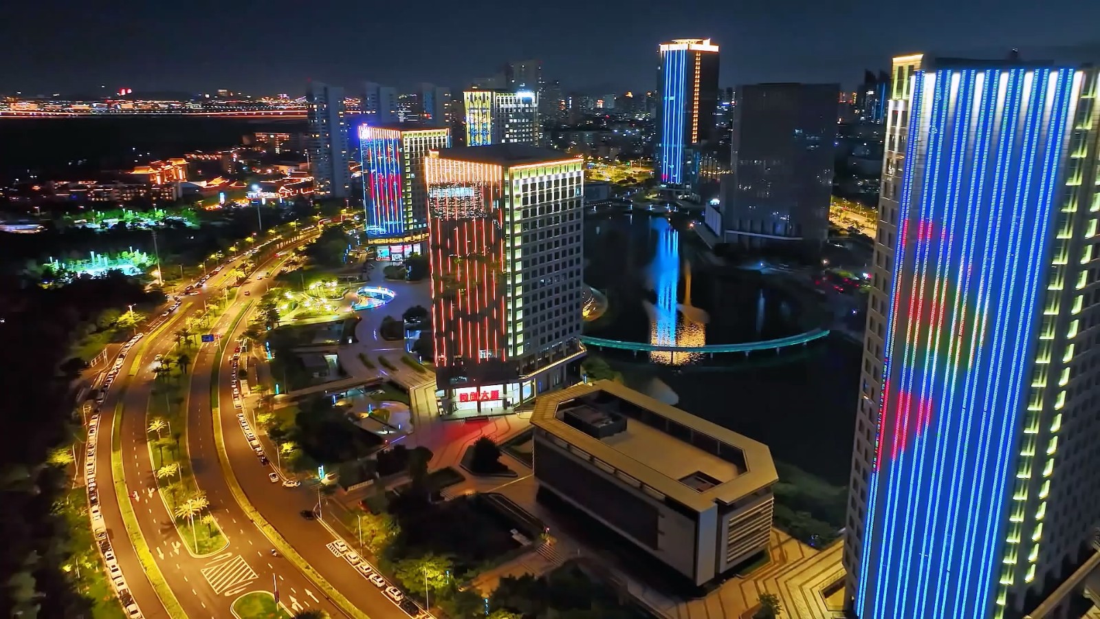 环东风情夜.mp4_20250807_172309.566.jpg